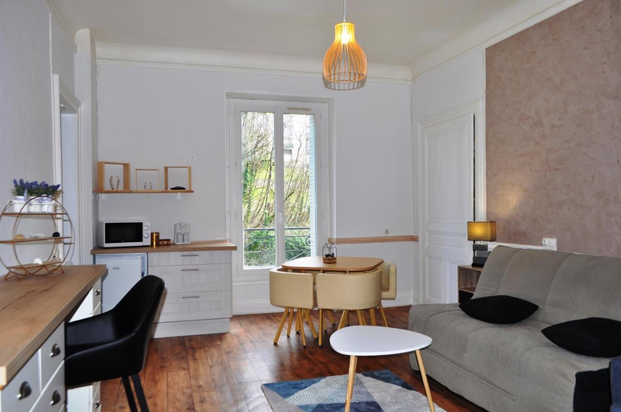 Charme Et Tranquillite, Dans Residence Avec Piscine, L'Aparte - Sejouraix Aix-les-Bains Buitenkant foto