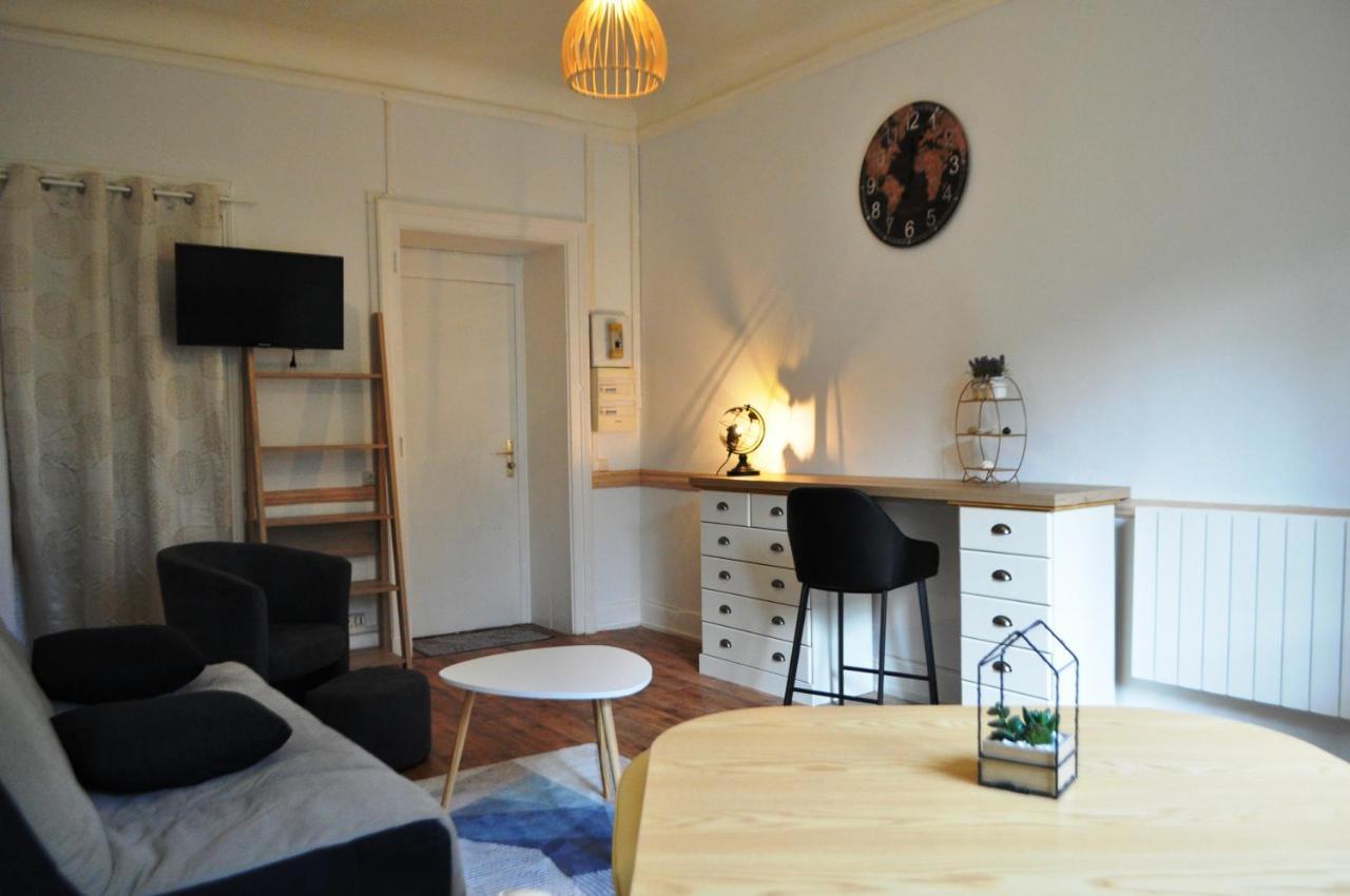 Charme Et Tranquillite, Dans Residence Avec Piscine, L'Aparte - Sejouraix Aix-les-Bains Buitenkant foto