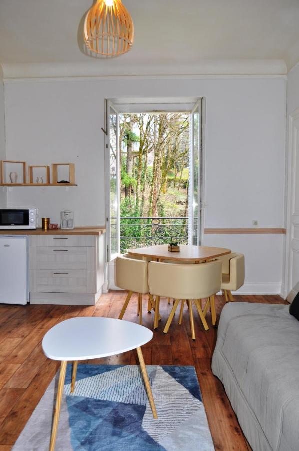 Charme Et Tranquillite, Dans Residence Avec Piscine, L'Aparte - Sejouraix Aix-les-Bains Buitenkant foto
